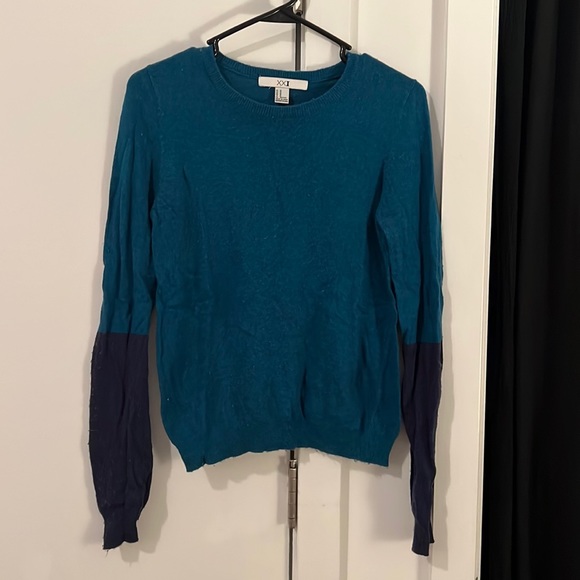 Forever 21 Turquoise and Navy Blue Two Tone Sweater — Size M - Picture 1 of 5